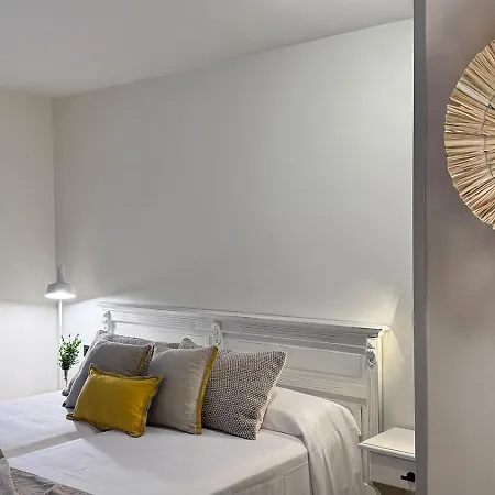 ホテル La De Ruba ビエスカス