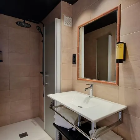 La De Ruba 2* Biescas (Aragon)