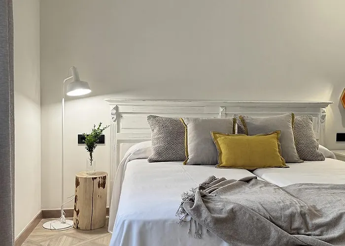 La De Ruba Hotell Biescas (Aragon)