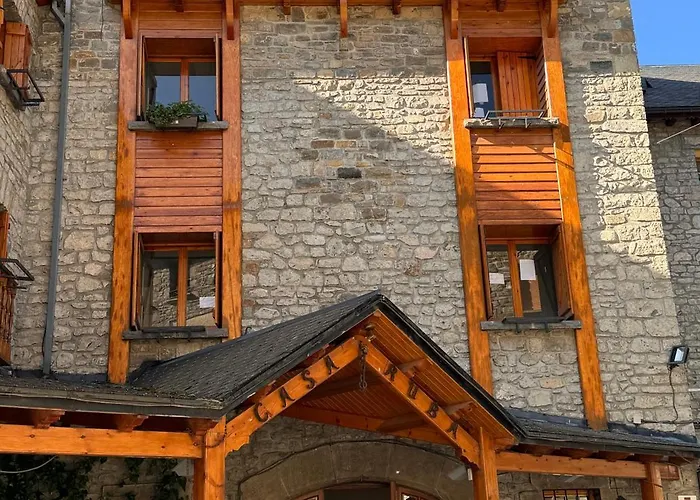 Hotell La De Ruba 2*